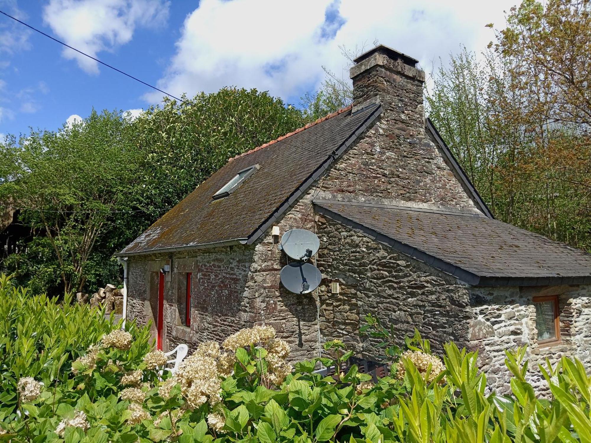Character Breton Cottage カレ・プルゲール エクステリア 写真